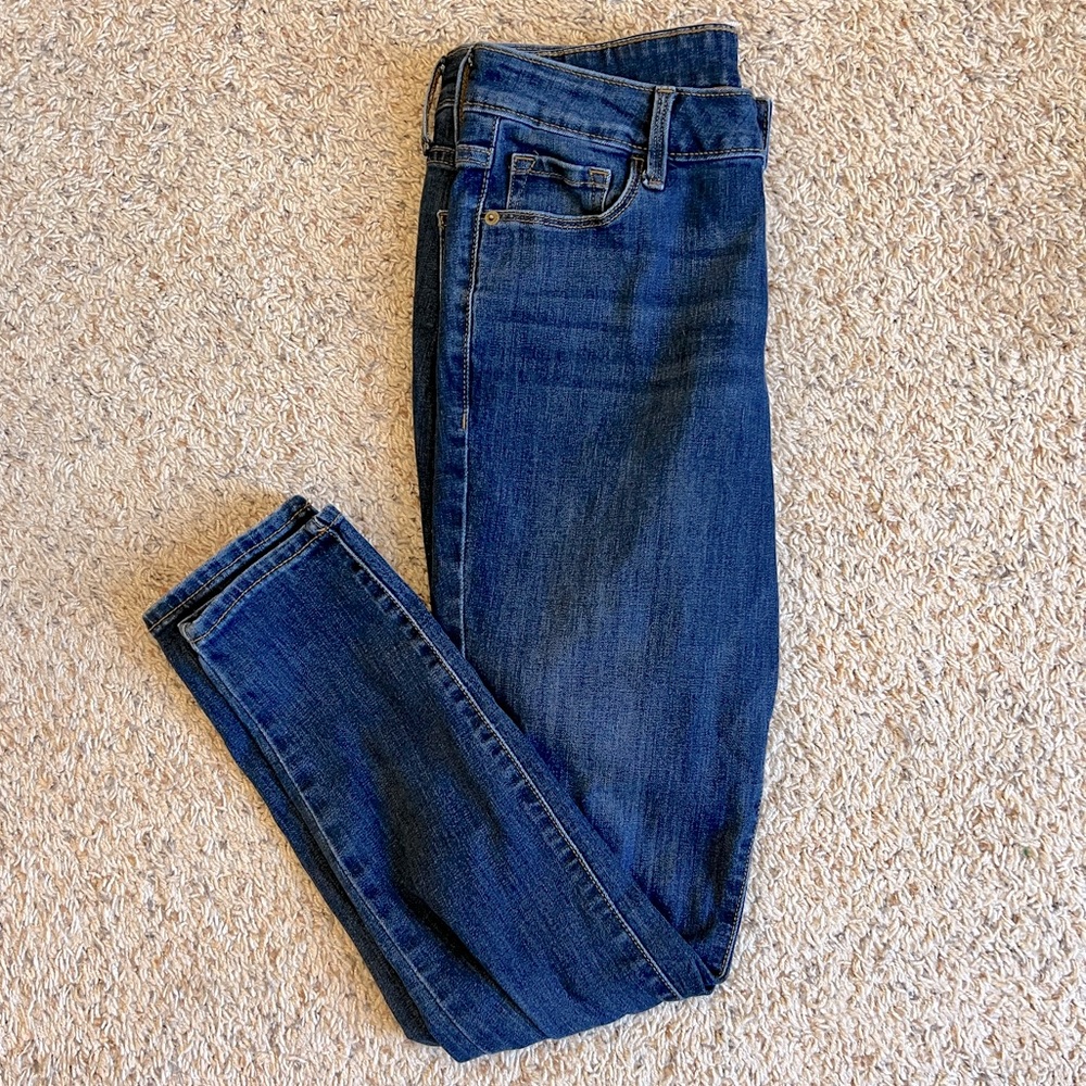 Old Navy Rockstar Super Skinny Jeans
